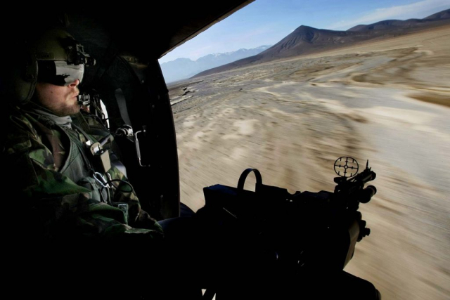 Fotograaf Afghanistan missie uruzgan kandahar militairen militaire foto's fotografie Twente Enschede Rick Nederstigt oosten oost-nederland Overijssel